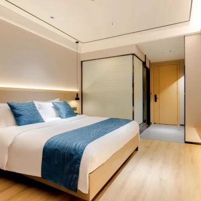 情侶舒適大床房 百呈佳運飯店（珠海拱北口岸店）優惠