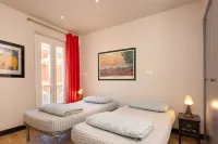 Villa Saint Exupery Beach Hostel