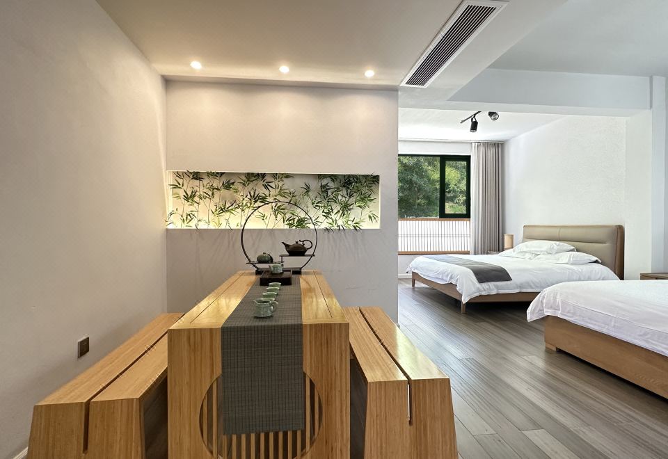 Yunqi Family Room