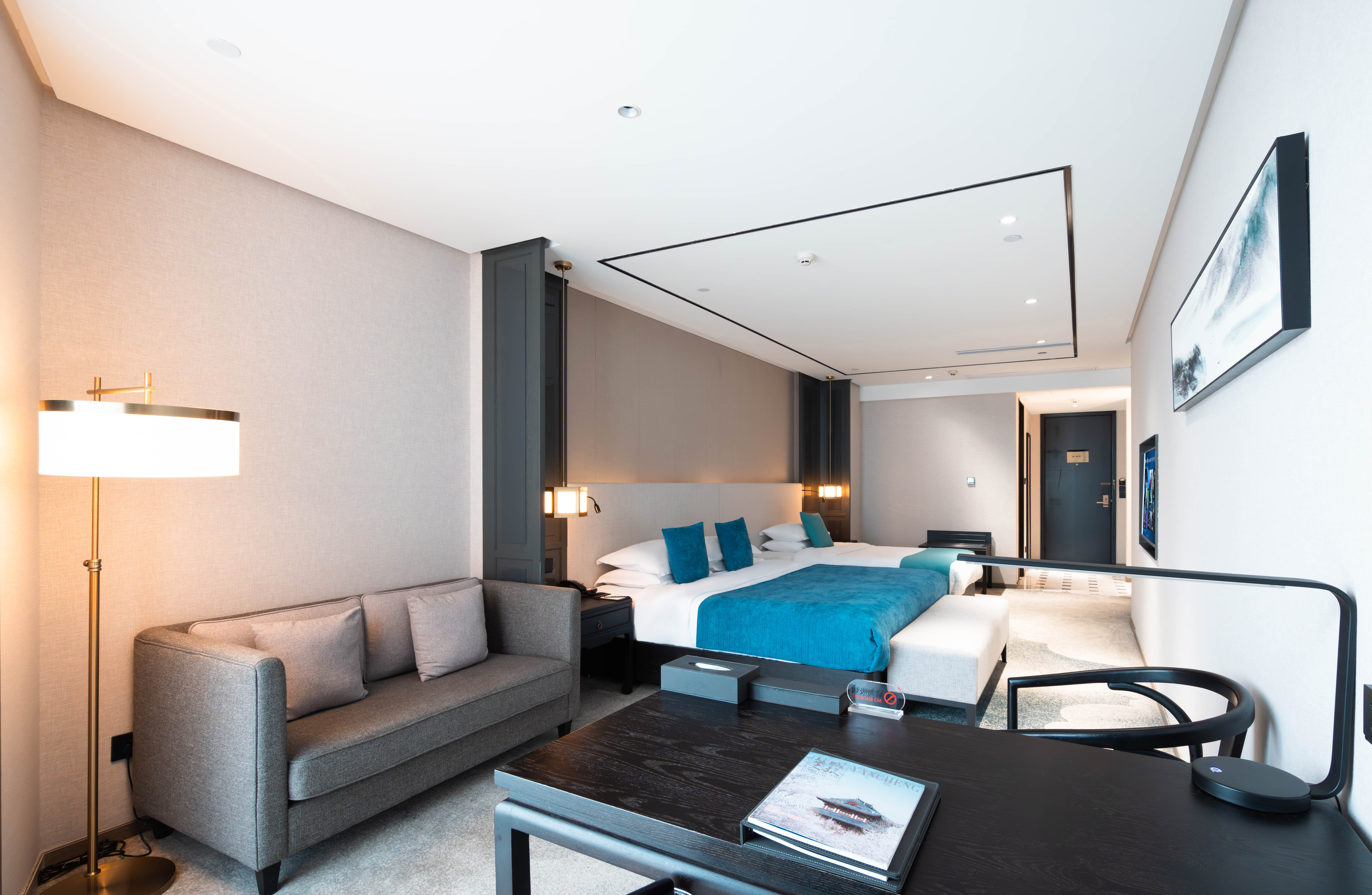 港府洲际家庭房