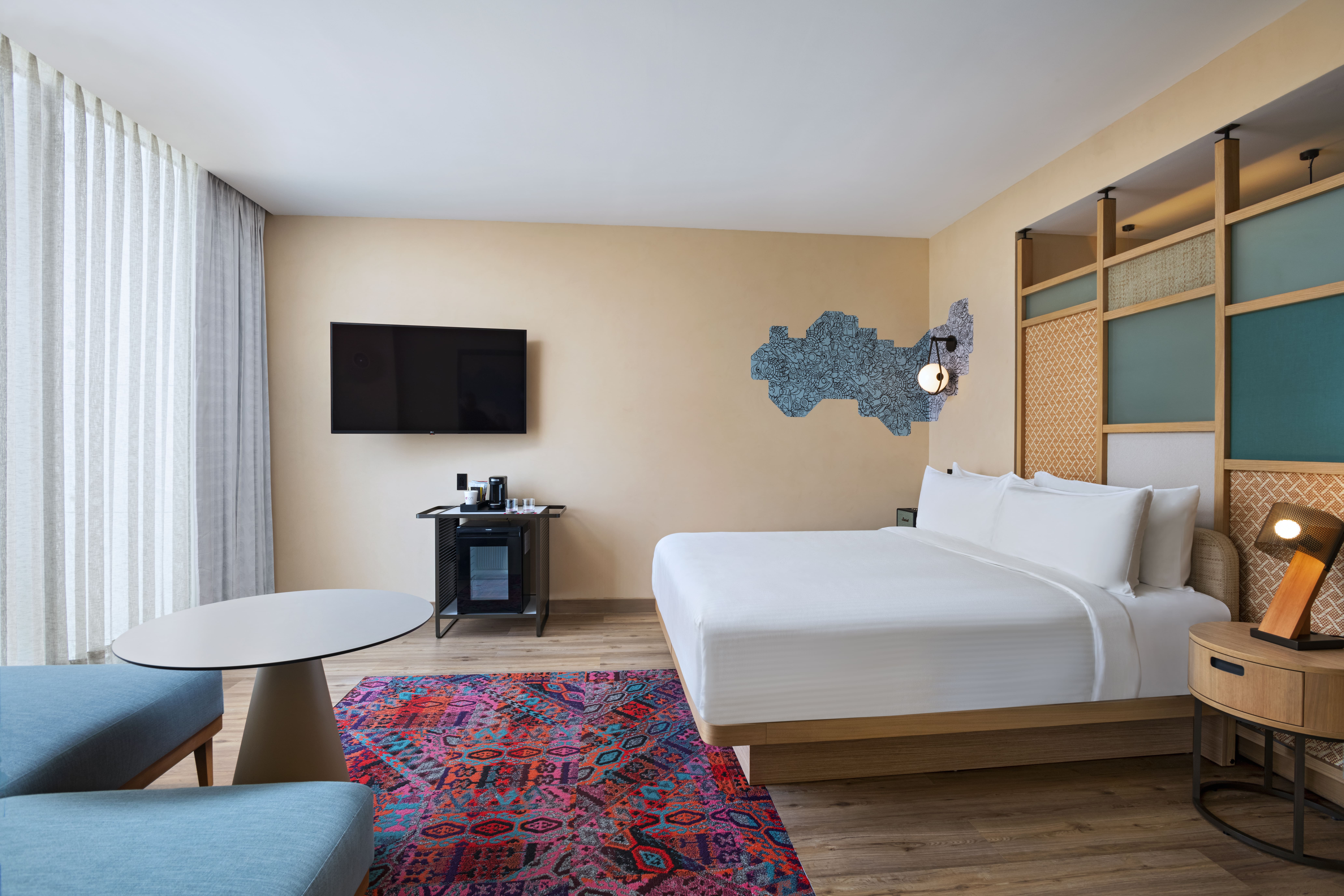 雅乐轩特大床房