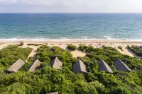 Jungle Beach an Uga Experience - Trincomalee  호텔