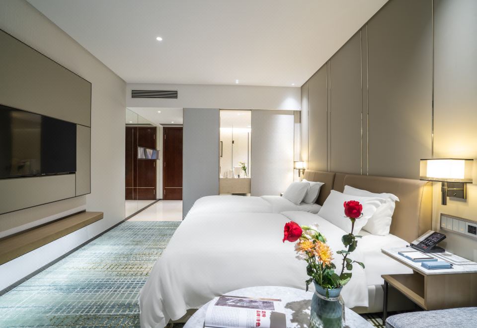 高級雙床房（冰箱+簡約商務風）