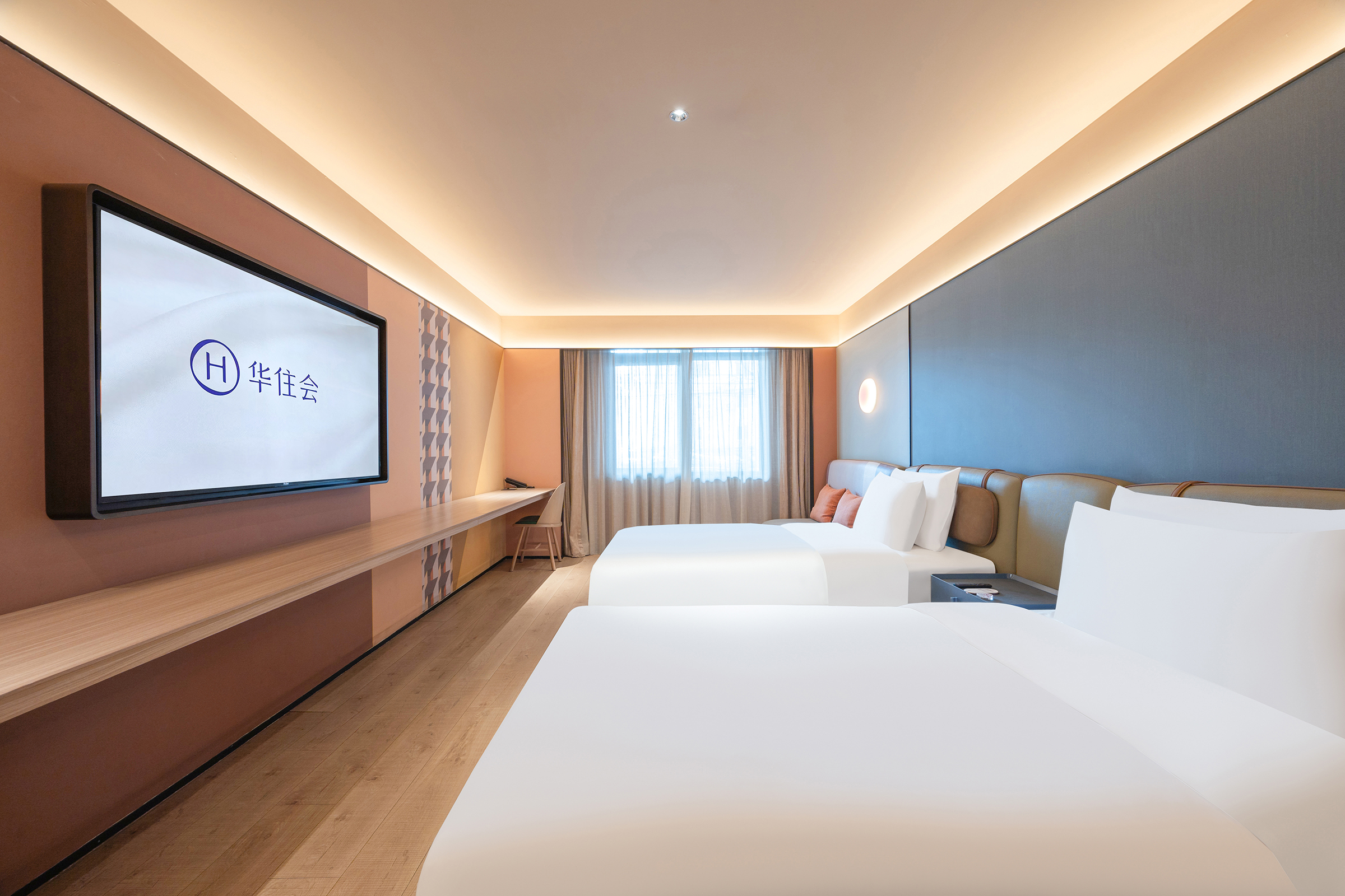 高级双床房（65寸智能电视+全屋智能客控）