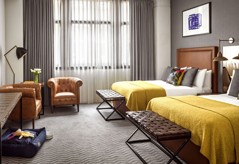 Kimpton Clocktower HotelAccessible Two Double Room With Roll-In Shower