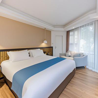 兩張大床一躺就睡著·療愈親子套房（房間大+有陽台） 廈門慢生活·雅厝別院（環島路音樂廣場店）優惠