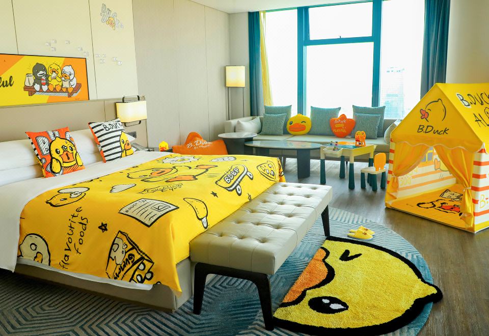 小黃鴨主題親子開放式套房