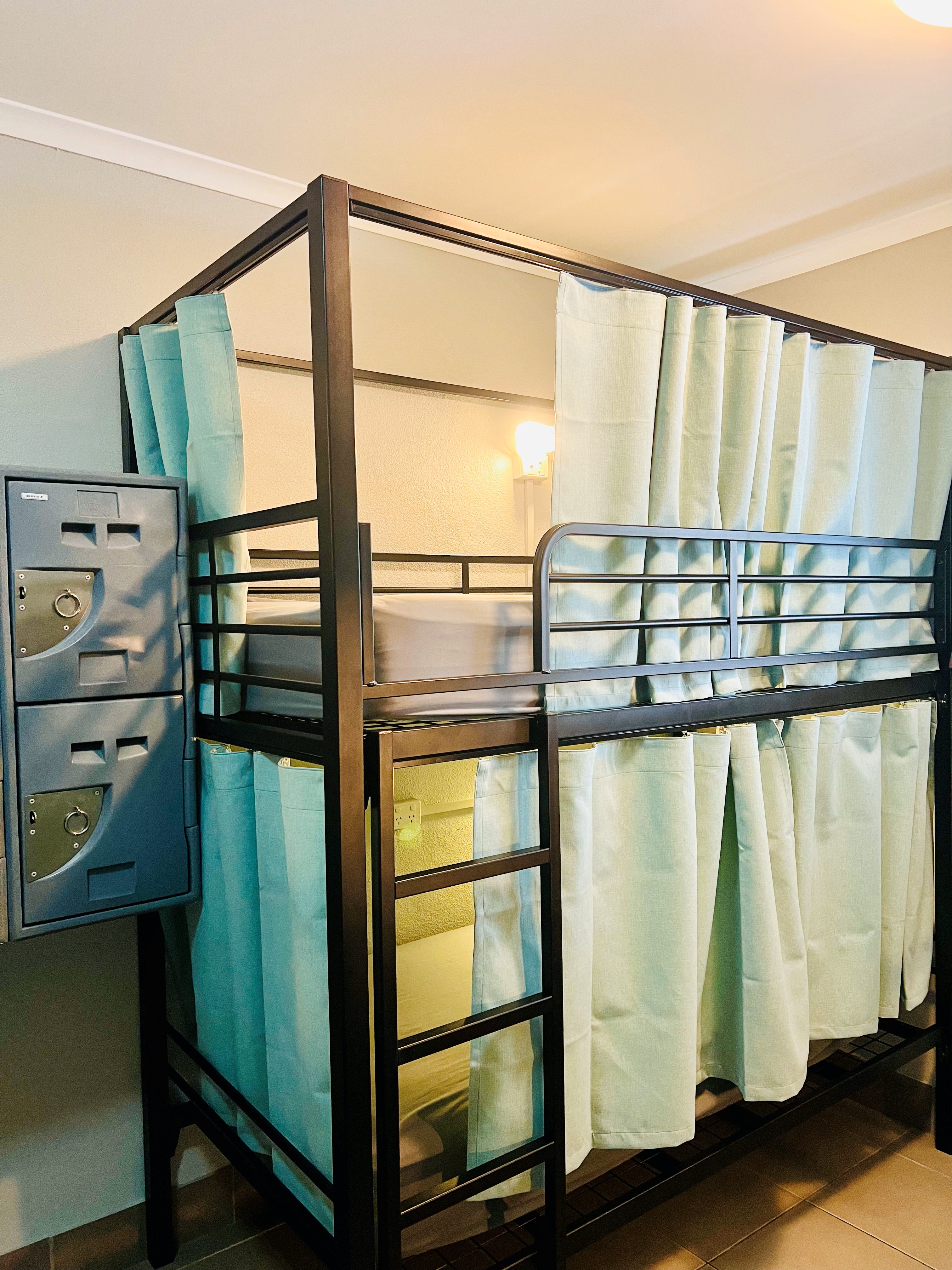 6 Bed Privacy Share + Attached Ensuite