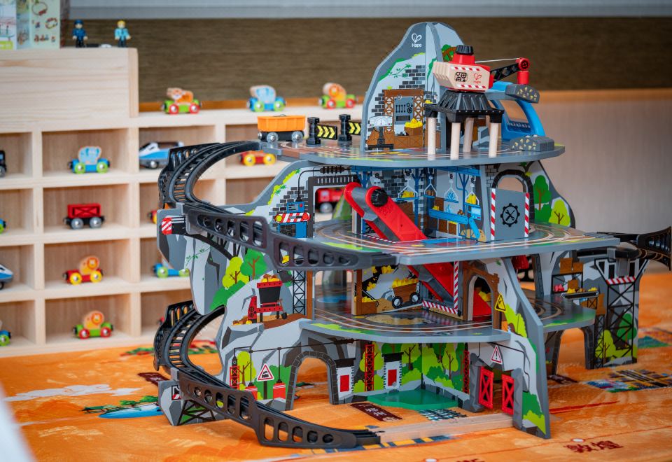 Hape丝绸之路亲子玩具房