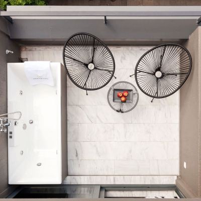 豪華房帶戶外熱水浴缸 雅典高級時尚飯店優惠