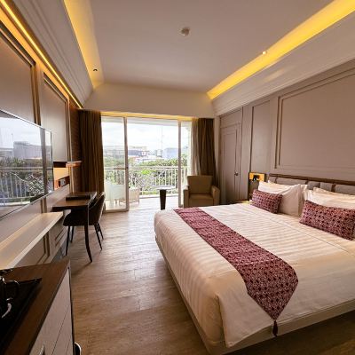 Superior King Smoking With Balcony Grand Zuri BSD City Tangerang Promo Code
