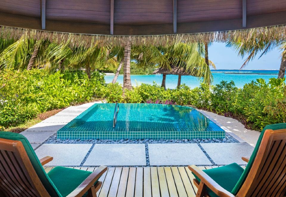 3晚海島小屋+2晚水上別墅（帶泳池）