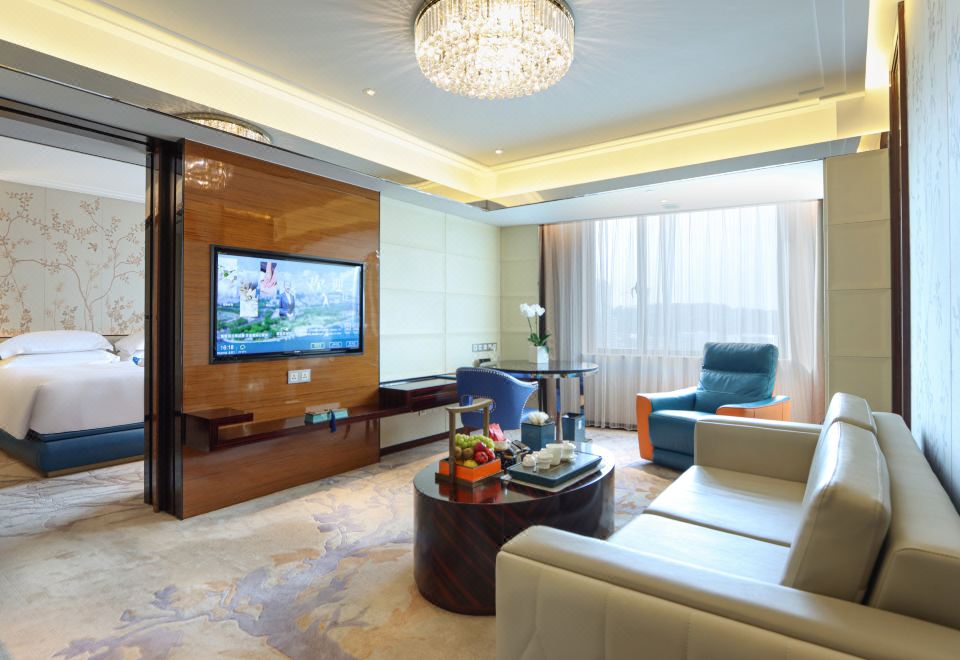 Xiamen Airlines Lakeside HotelSuite With Lake View
