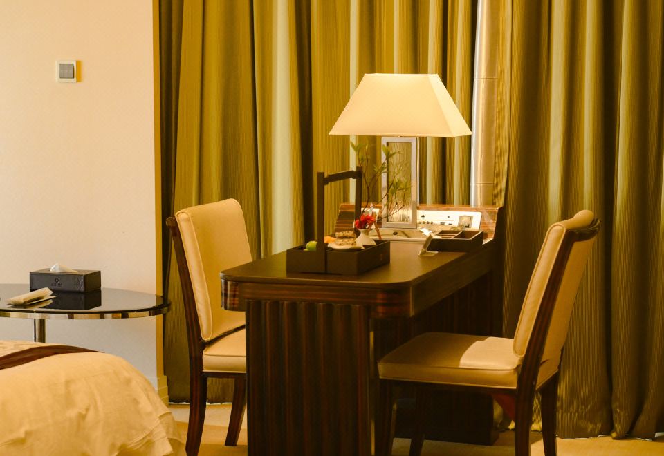 环球豪华家庭房