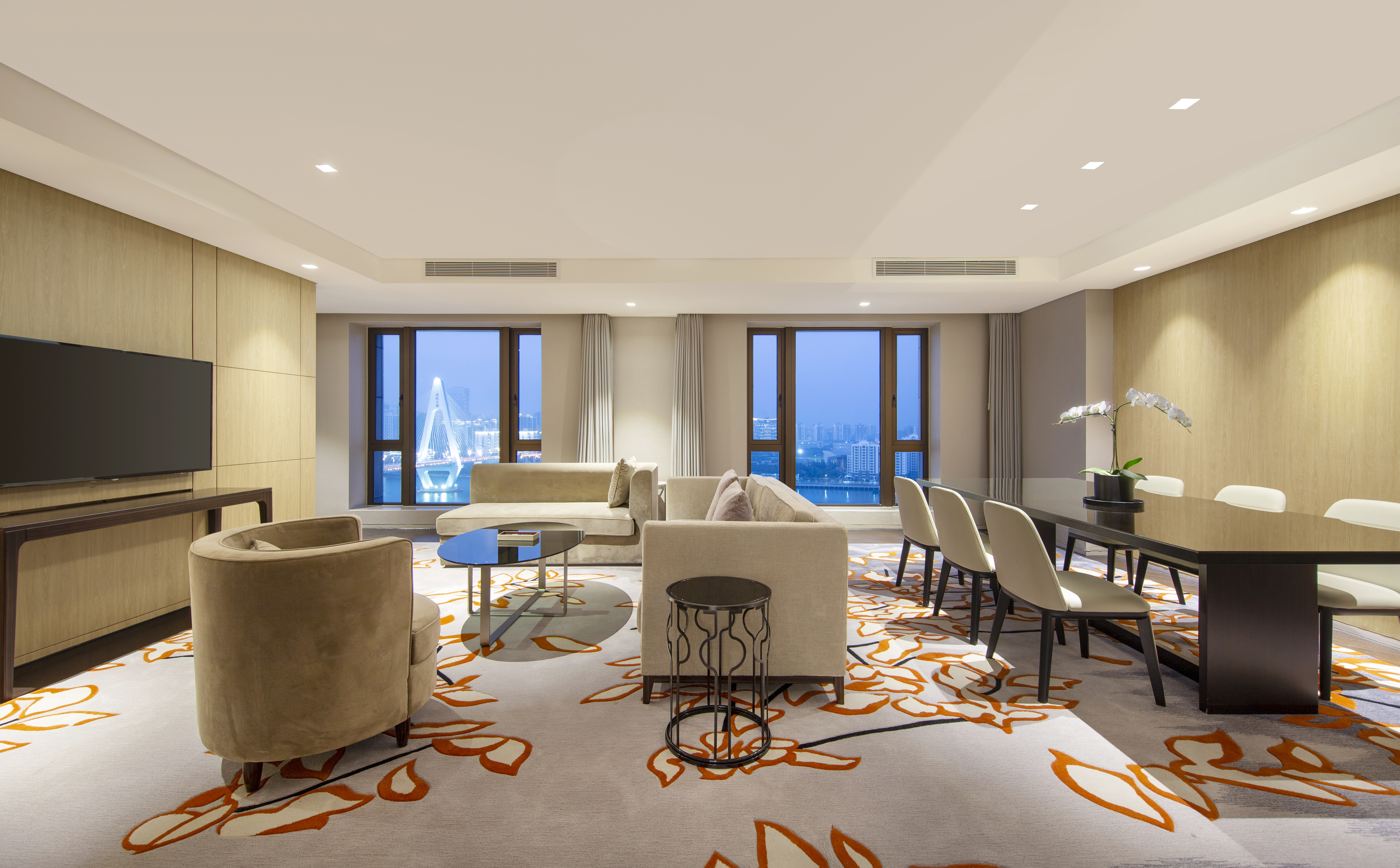 威斯汀焕动套房-城市之巅I厨浴奢配丨尽享奢华