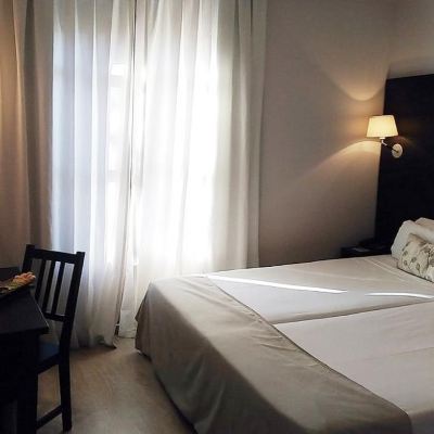 Triple Room Hotel Ramblas Internacional Promo Code