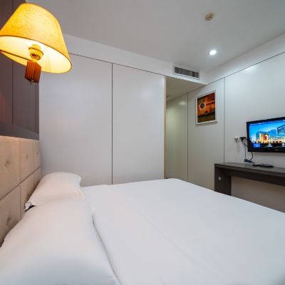 特惠大床房 廈門八山飯店（高崎機場安兜地鐵站店）優惠