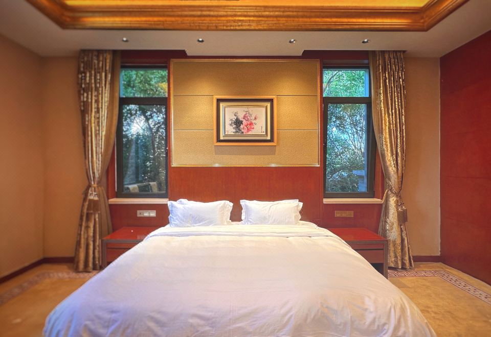 园景阳台大床房