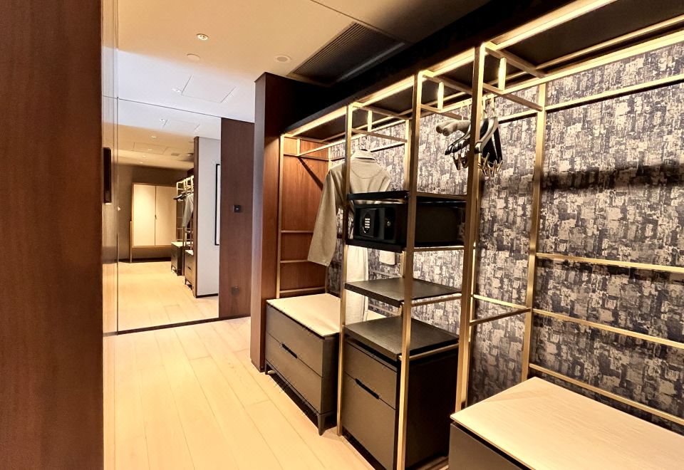 行政套房联通房（一家童乐+私享戴森吹风机+Coffee机）