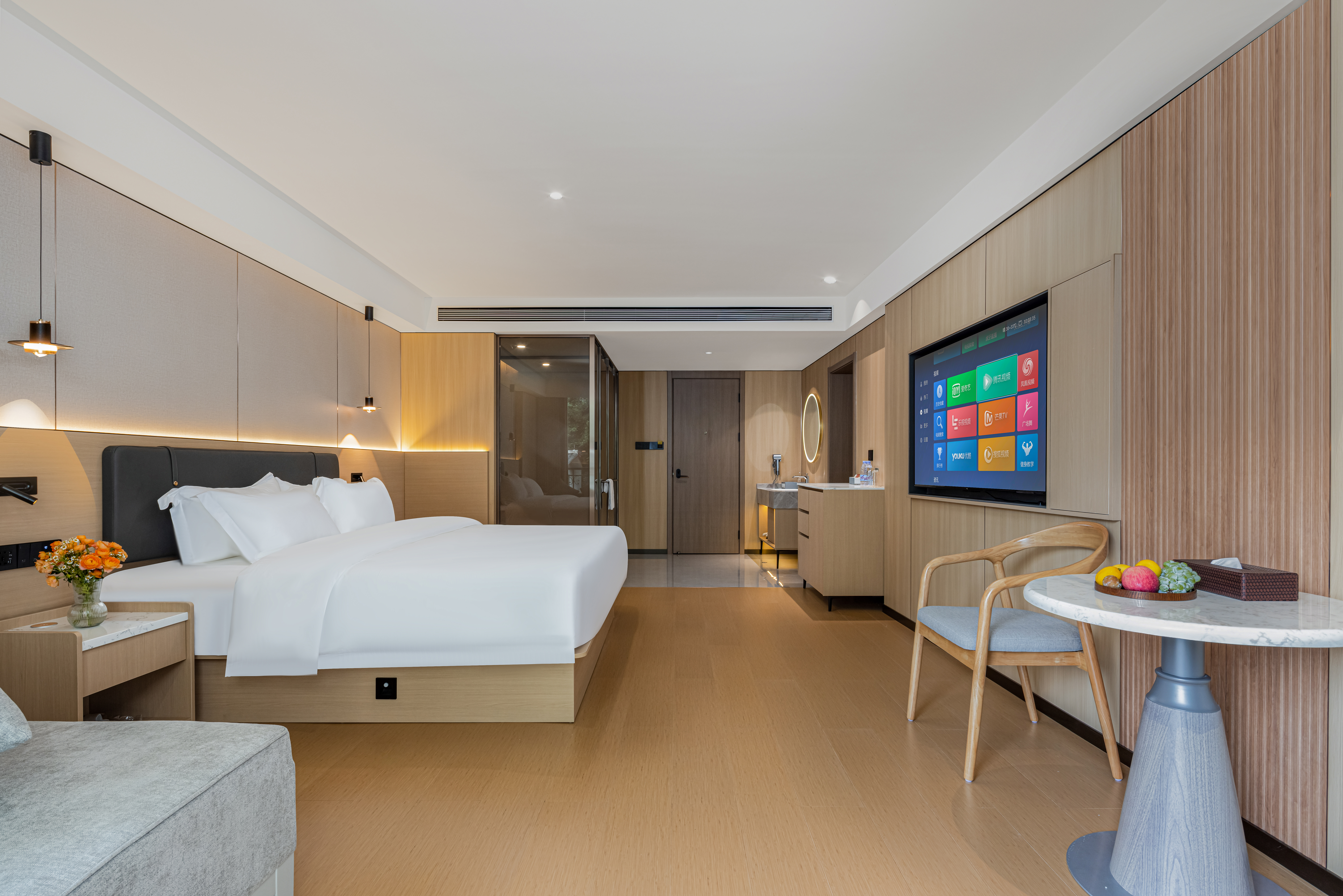 双卧家庭连通房（乳胶床垫+Mini小冰箱+智能马桶）