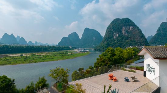 Yangshuo Percent Hotel  (West Street Li River  )