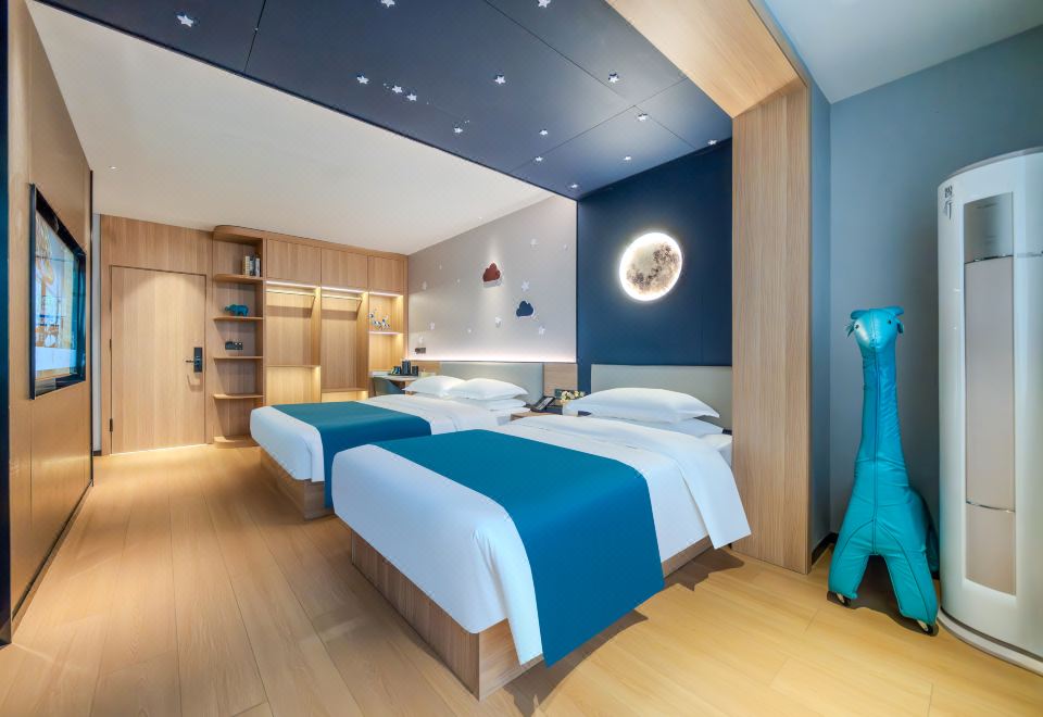 温馨亲子间（智能客控+投屏+超大空间+乾湿分离）