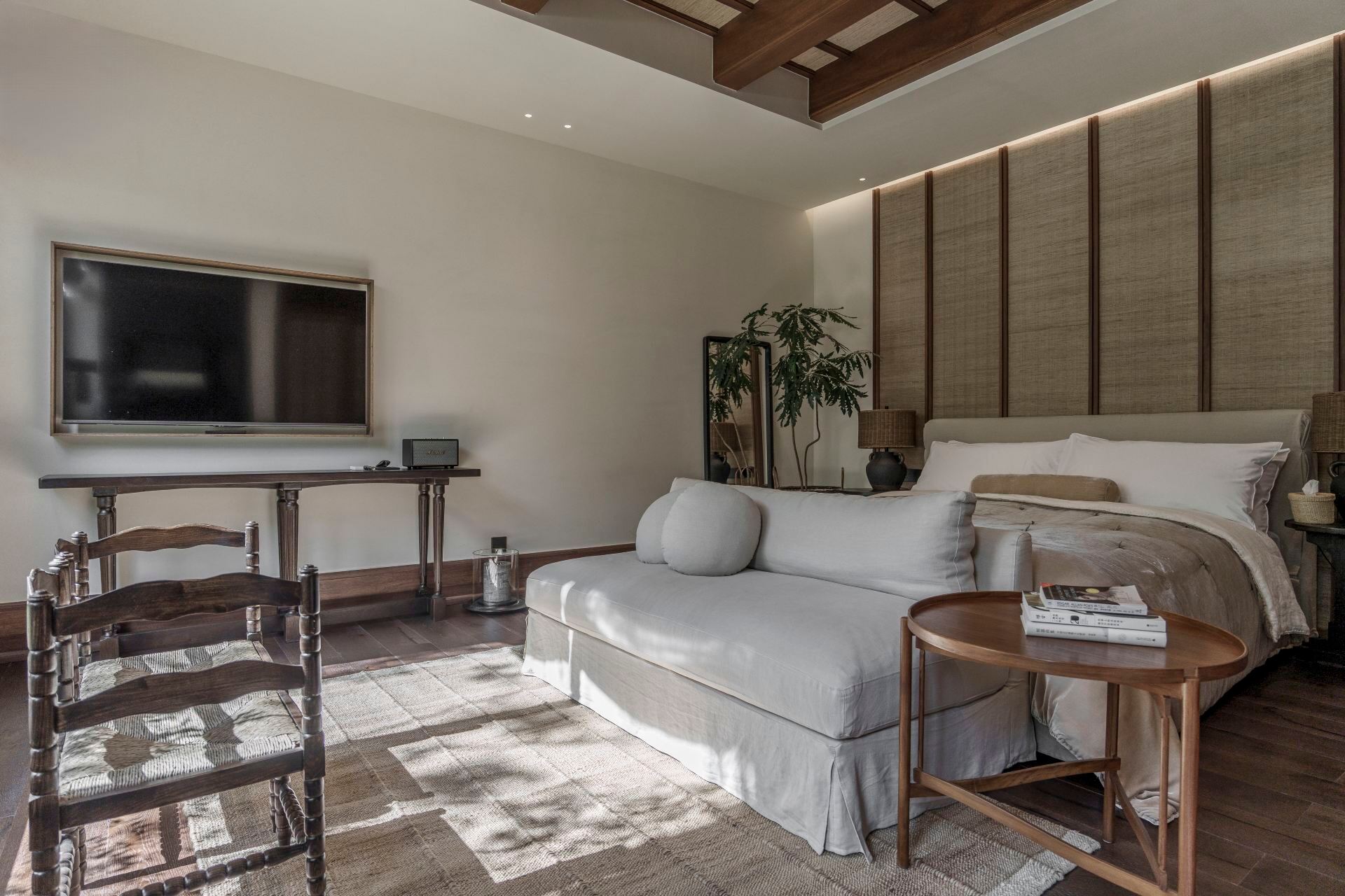 Guestroom - Garden-View (Double Bed)(Bathtub)