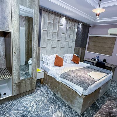 Superior Room De Franklin Apartments Promo Code