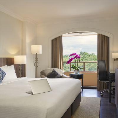 Deluxe Room Orchard Rendezvous Hotel by Far East Hospitality (Staycation Approved) Promo Code