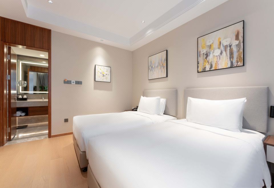 双卧·现代御逸家庭房