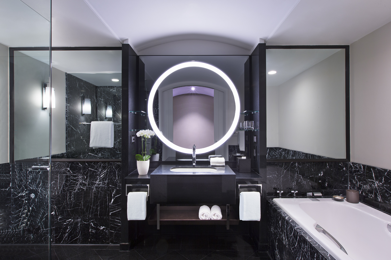 城市侧至尊行政双床房