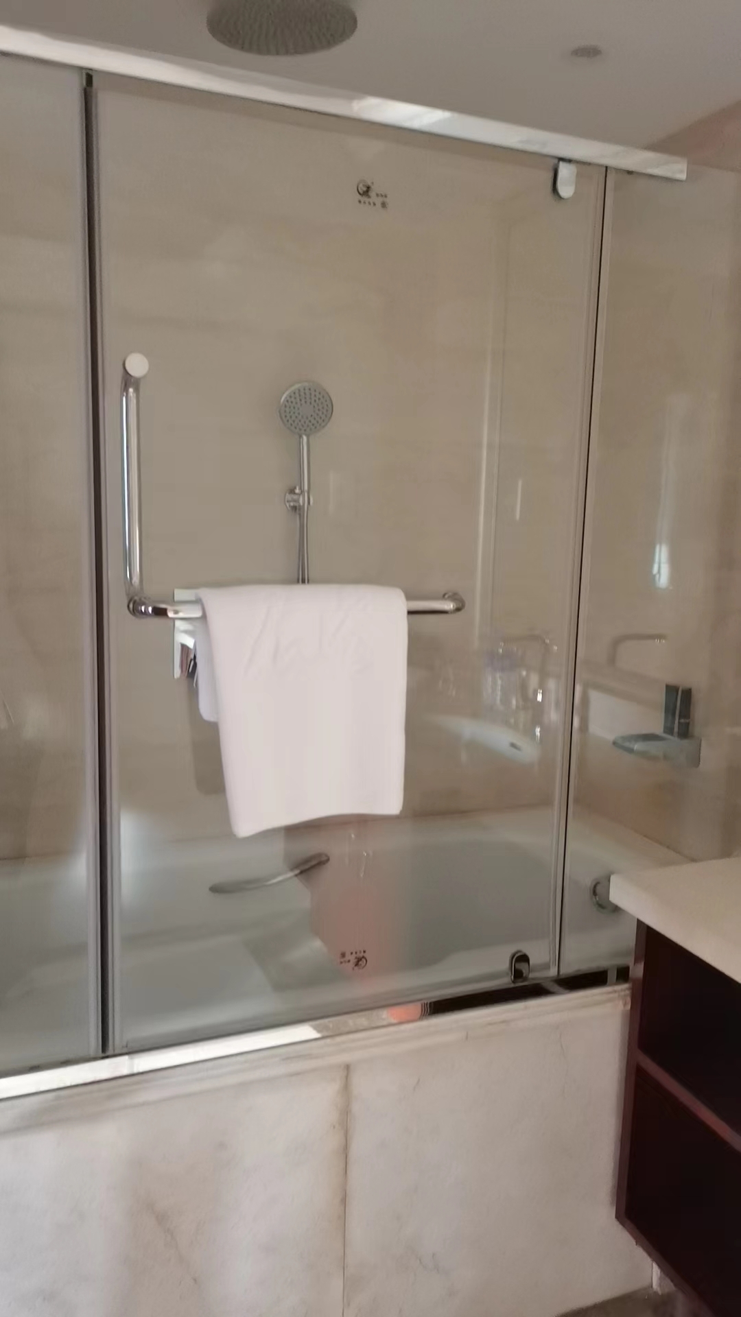 豪华套间（小冰箱）