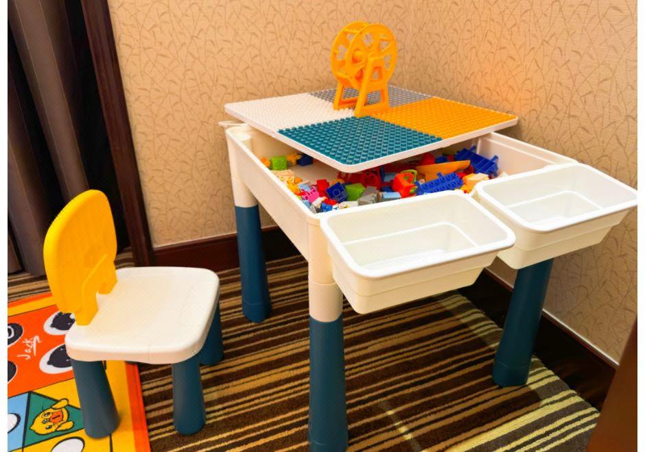 經典小黃鴨主題家庭套房