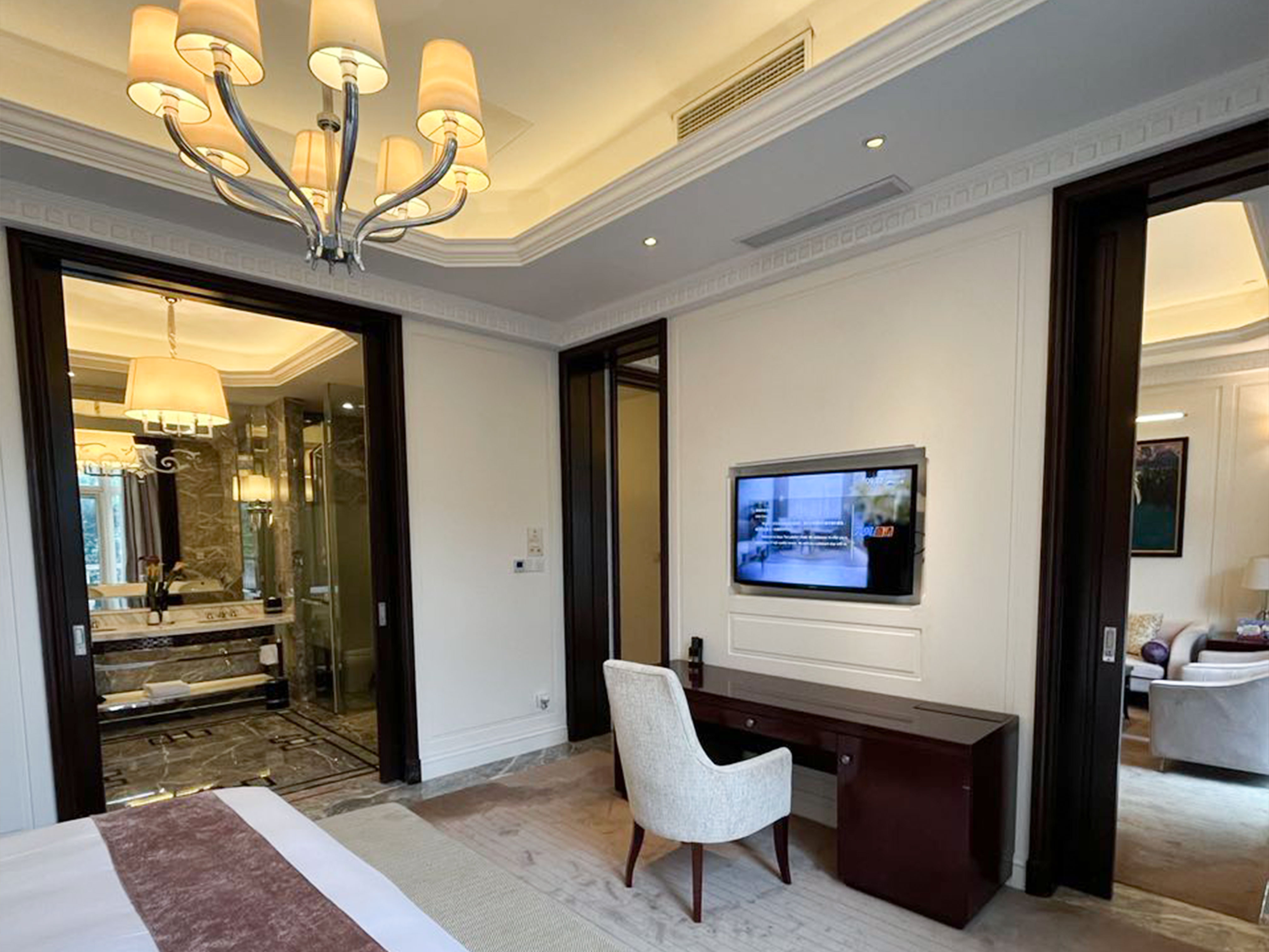 园景套房（浴缸）