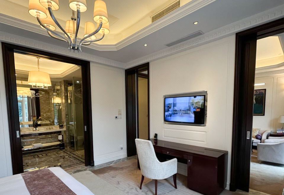 园景套房（浴缸）