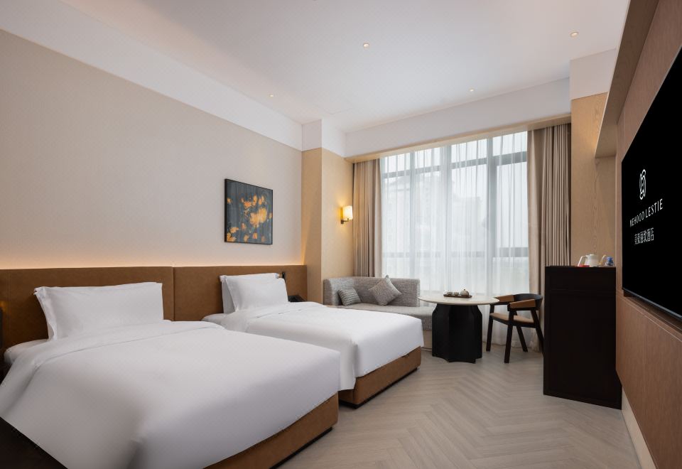 雅致城景双床房【全屋智能+Jo Loves洗浴用品+小沙发】