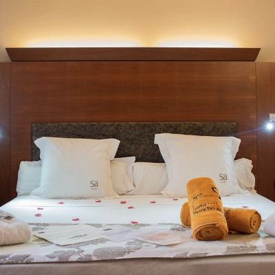 Junior Suite Hotel Sancho Abarca Promo Code