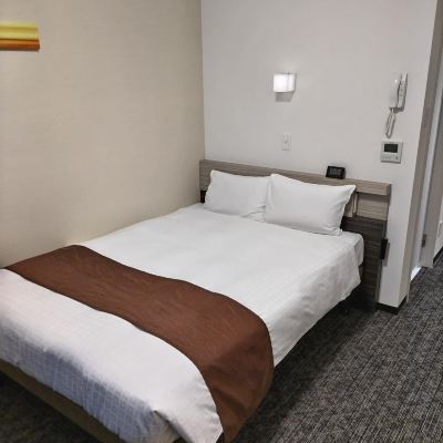 ダブルルーム （喫煙） スマイルホテルプレミアム大阪本町 クーポン