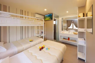 Hu Firenze Certosa Camping in Town Hotels in 