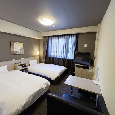 ツインルーム(喫煙) ホテルルートイン安中 クーポン