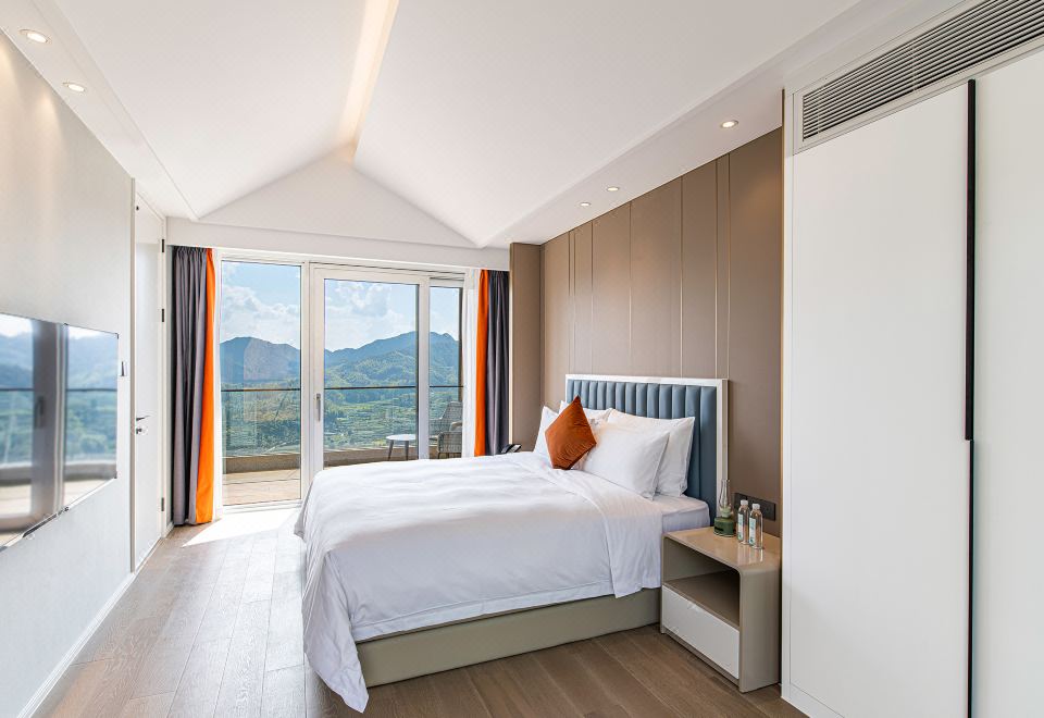 倚松·三卧泳池别墅