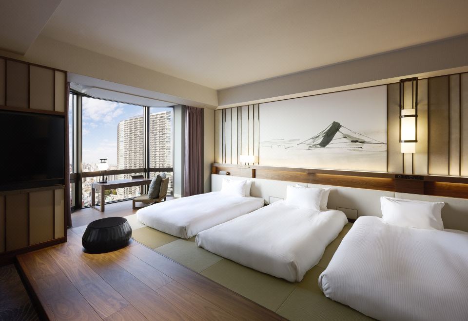 行政小型套房城市側（成人三名使用）