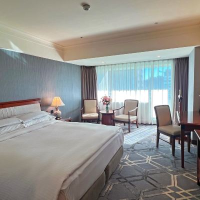 標準樓層高級大床房 臺中長榮桂冠飯店優惠