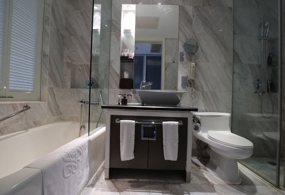 悠游助眠大床房-电动智能床垫