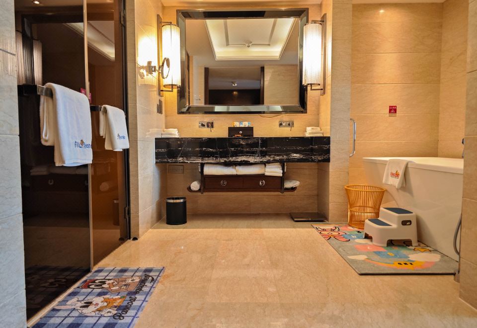 黃河景家庭聯通套房