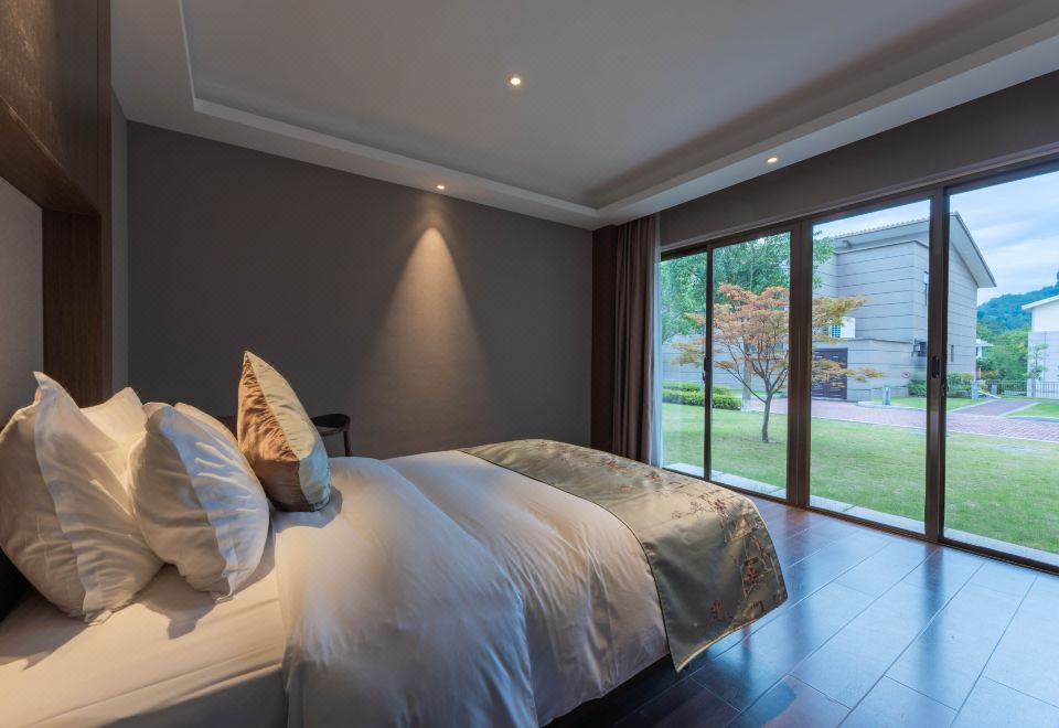 十二居度假别墅