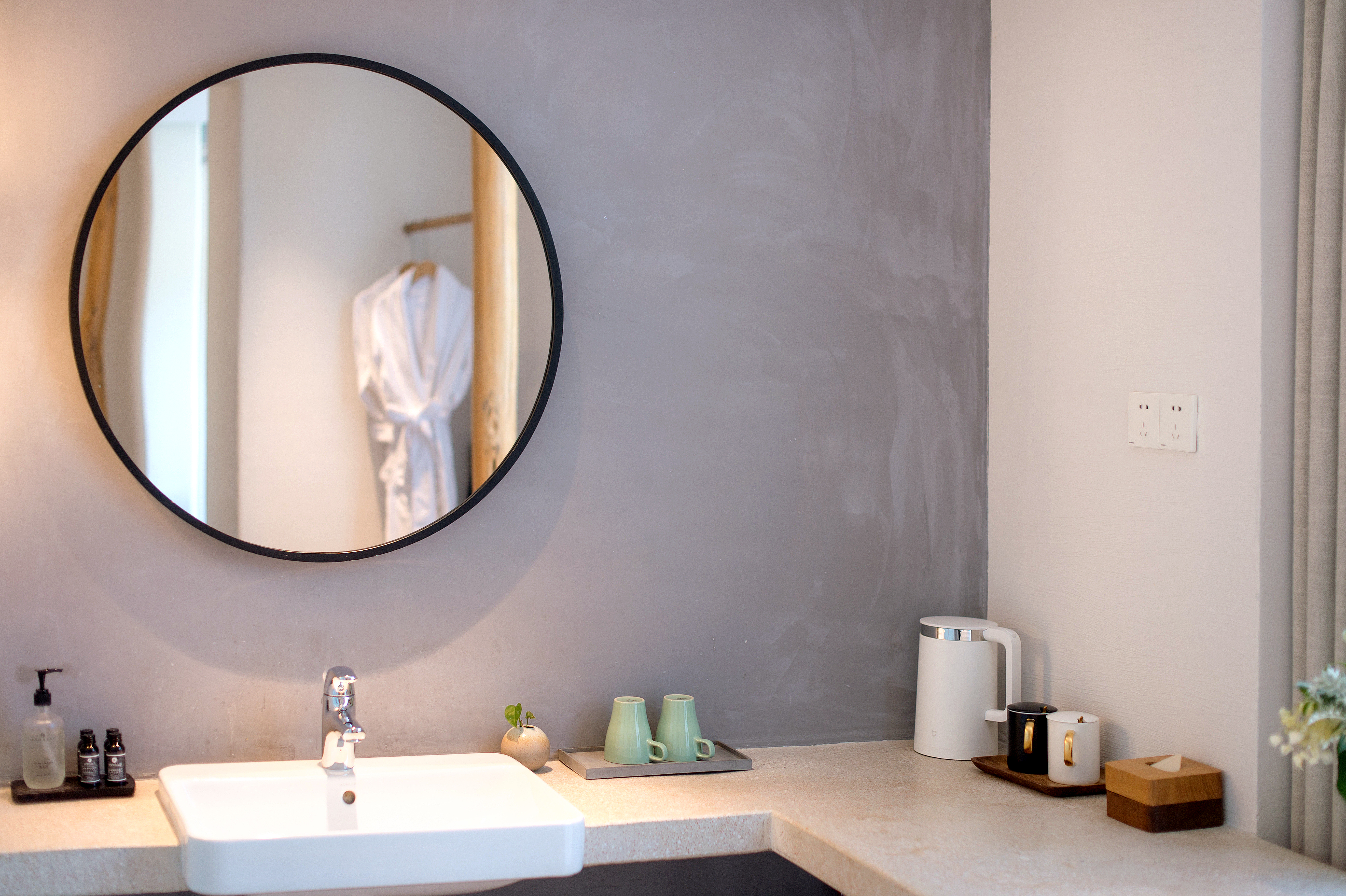 庭院亲子房（浴缸+智能马桶）