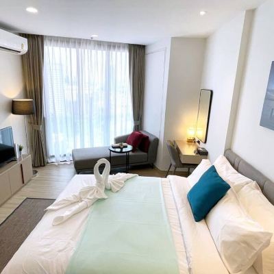 東南亞城市景觀大床房（落地窗） SKY芭達雅EDGE邊緣中心公寓優惠