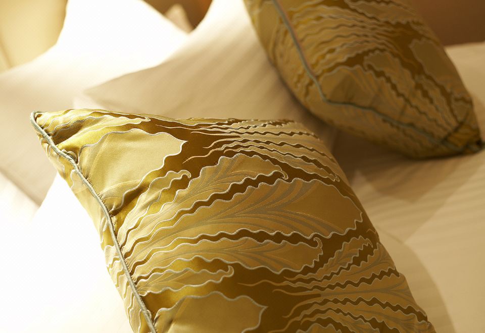 Jin Jiang Tower ShanghaiSmart Deluxe Room - with View (Double bed)