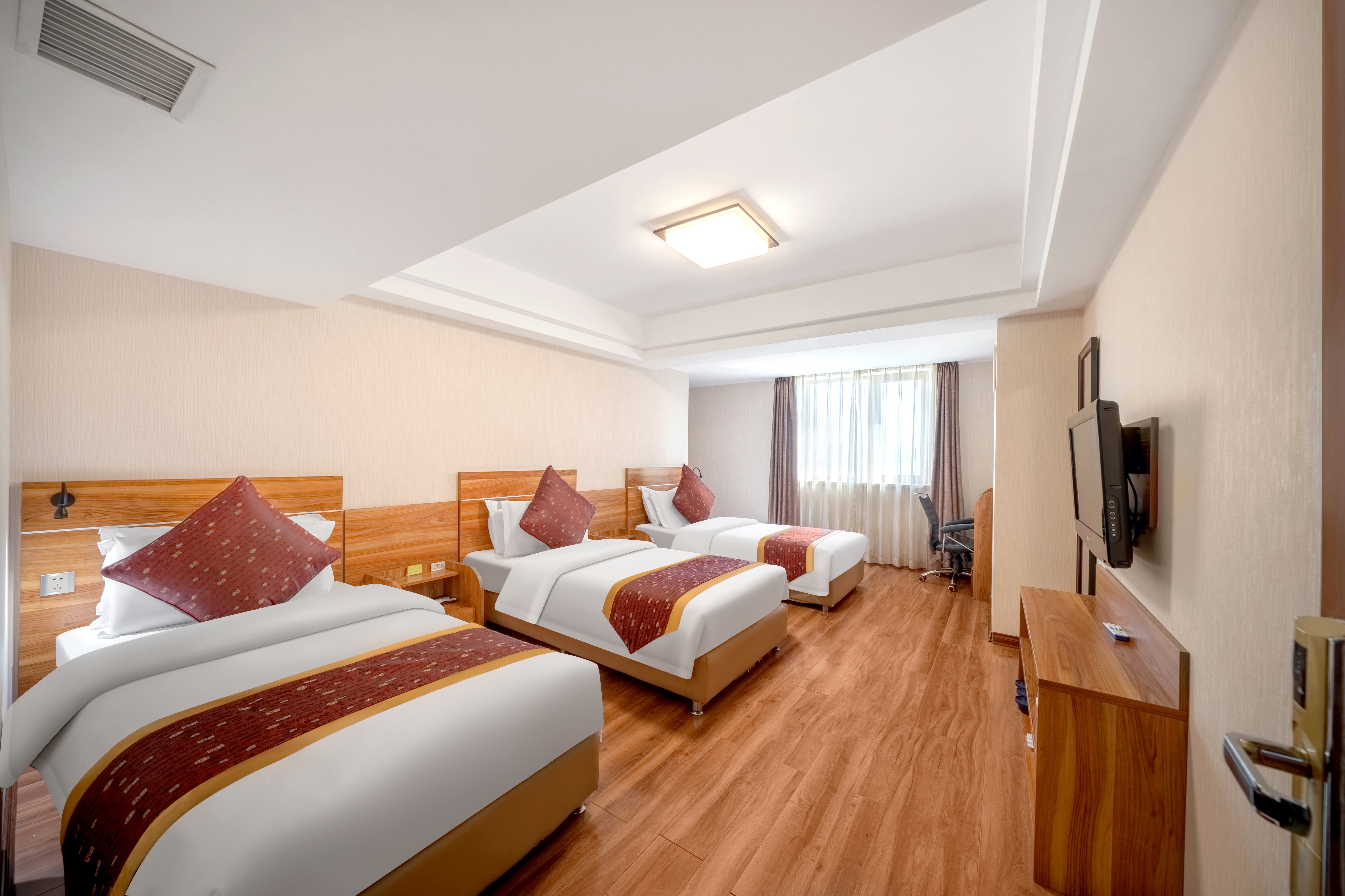 经济三人间（公共衞浴）